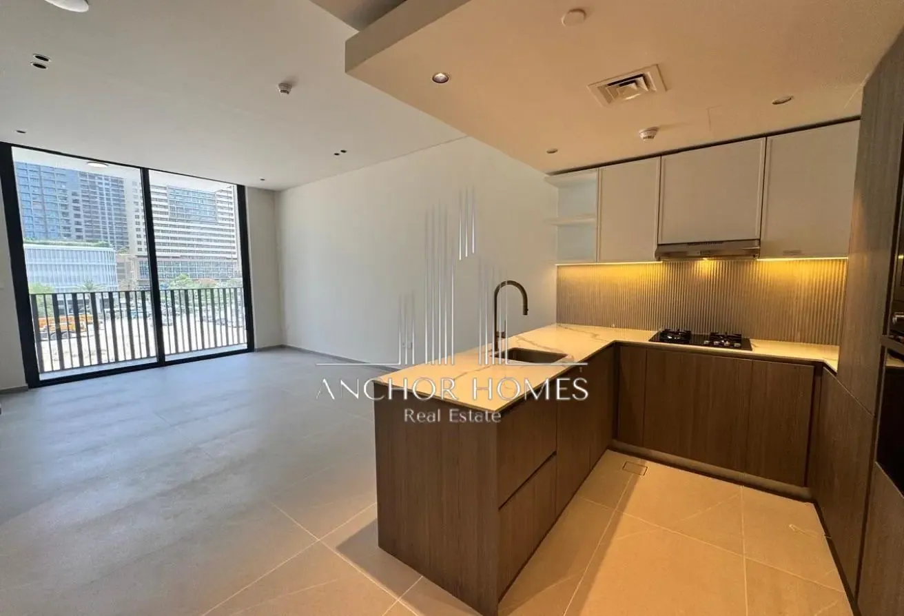 Brand New | Modern | Vacant | Spacious