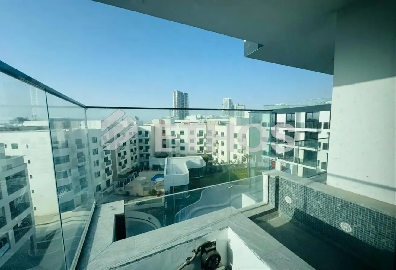 Private Pool | Brand New | Pool and Amenities View