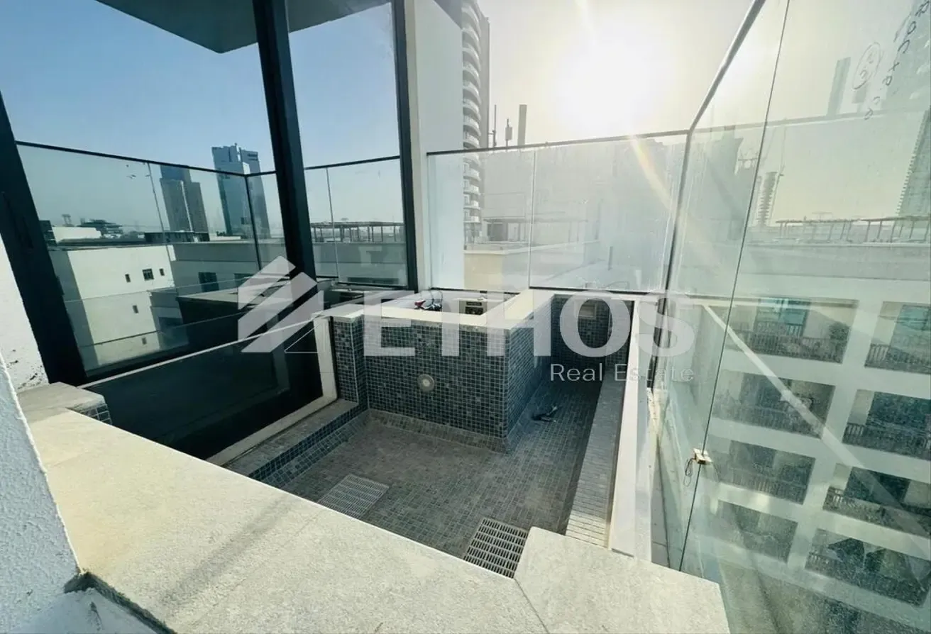 Private Pool | Brand New | Pool and Amenities View