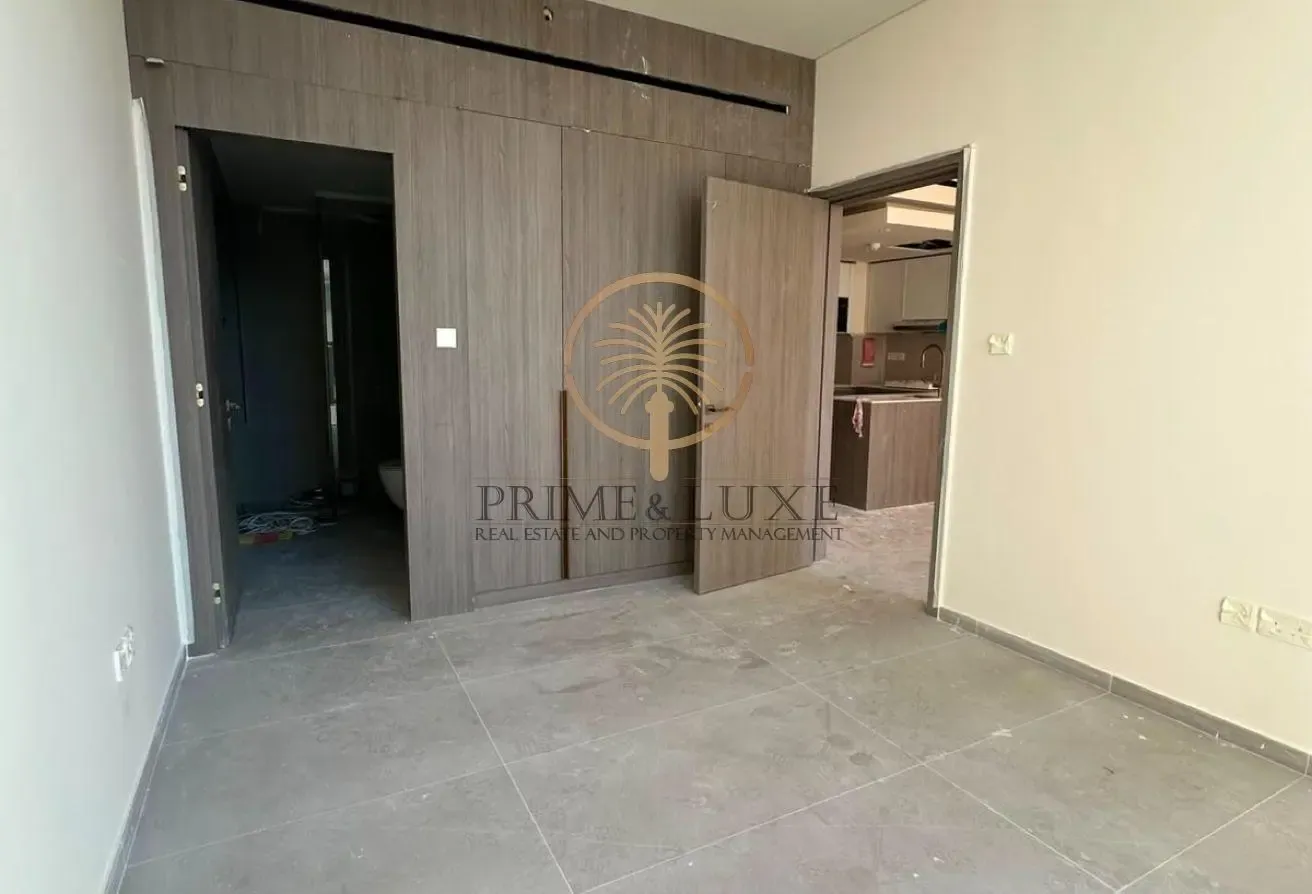 Pool View 1 Bed | Brand New | Multiple Cheques