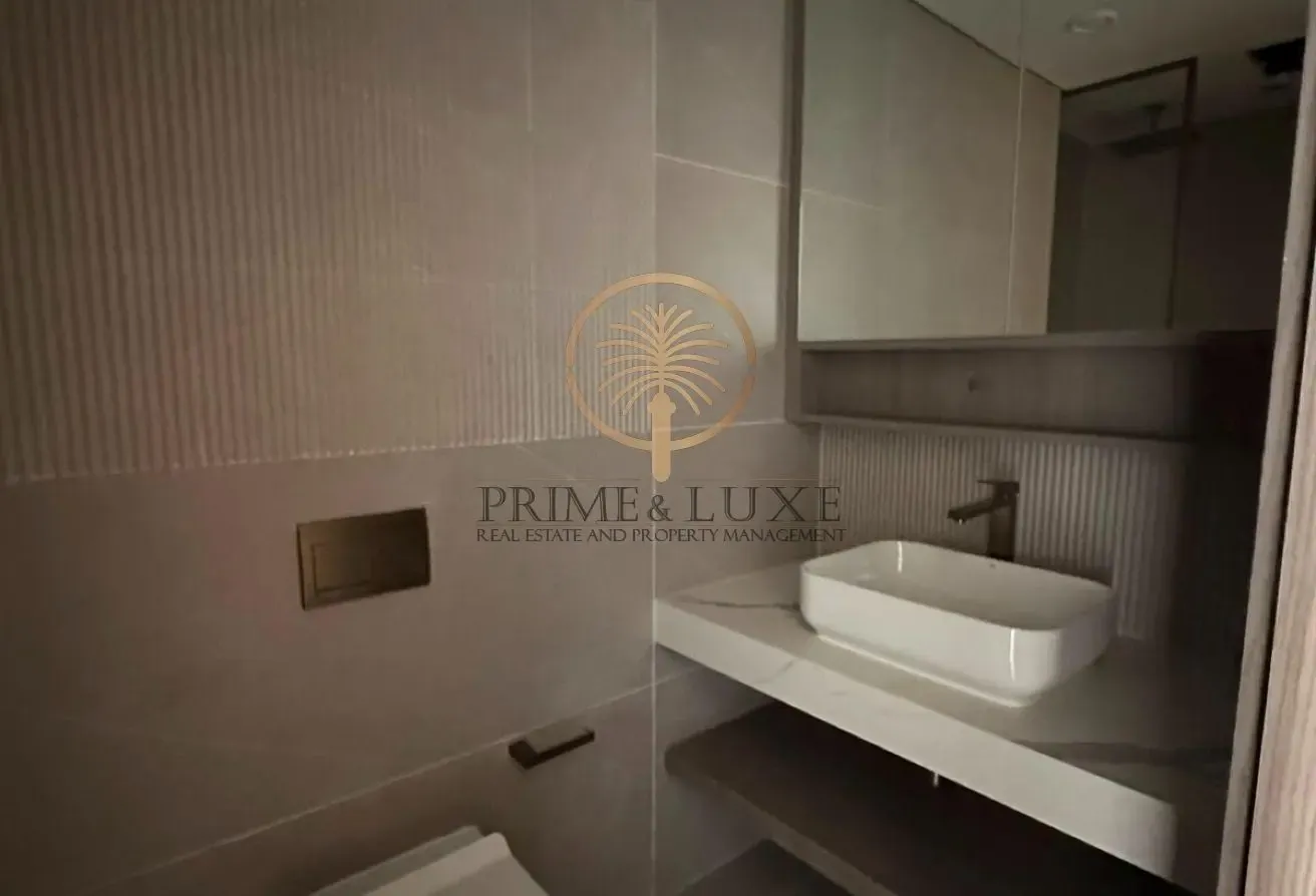 Pool View | Brand New | High-End Finishing