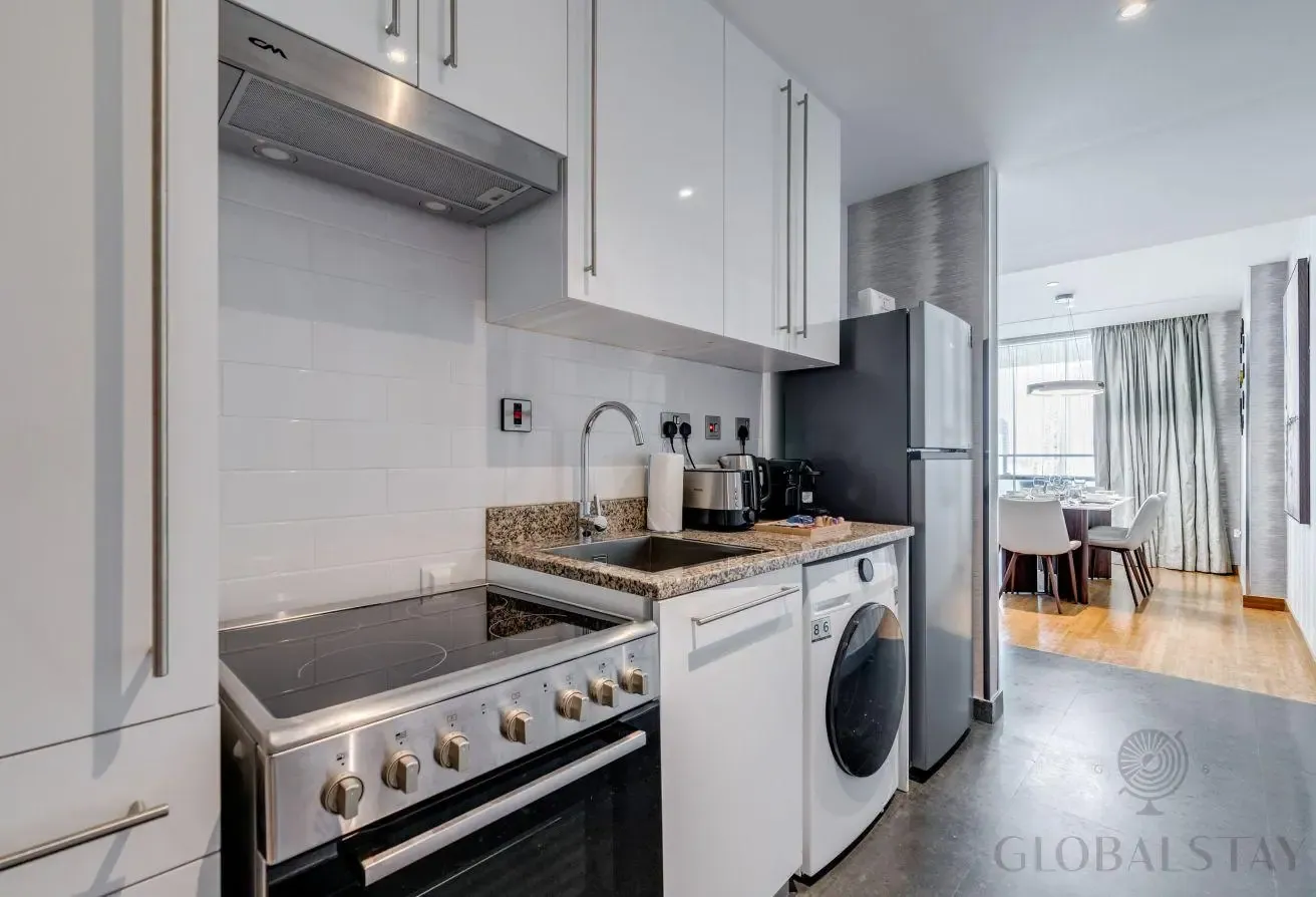 Special Offer 1 BR for Rent in BurJuman Vista
