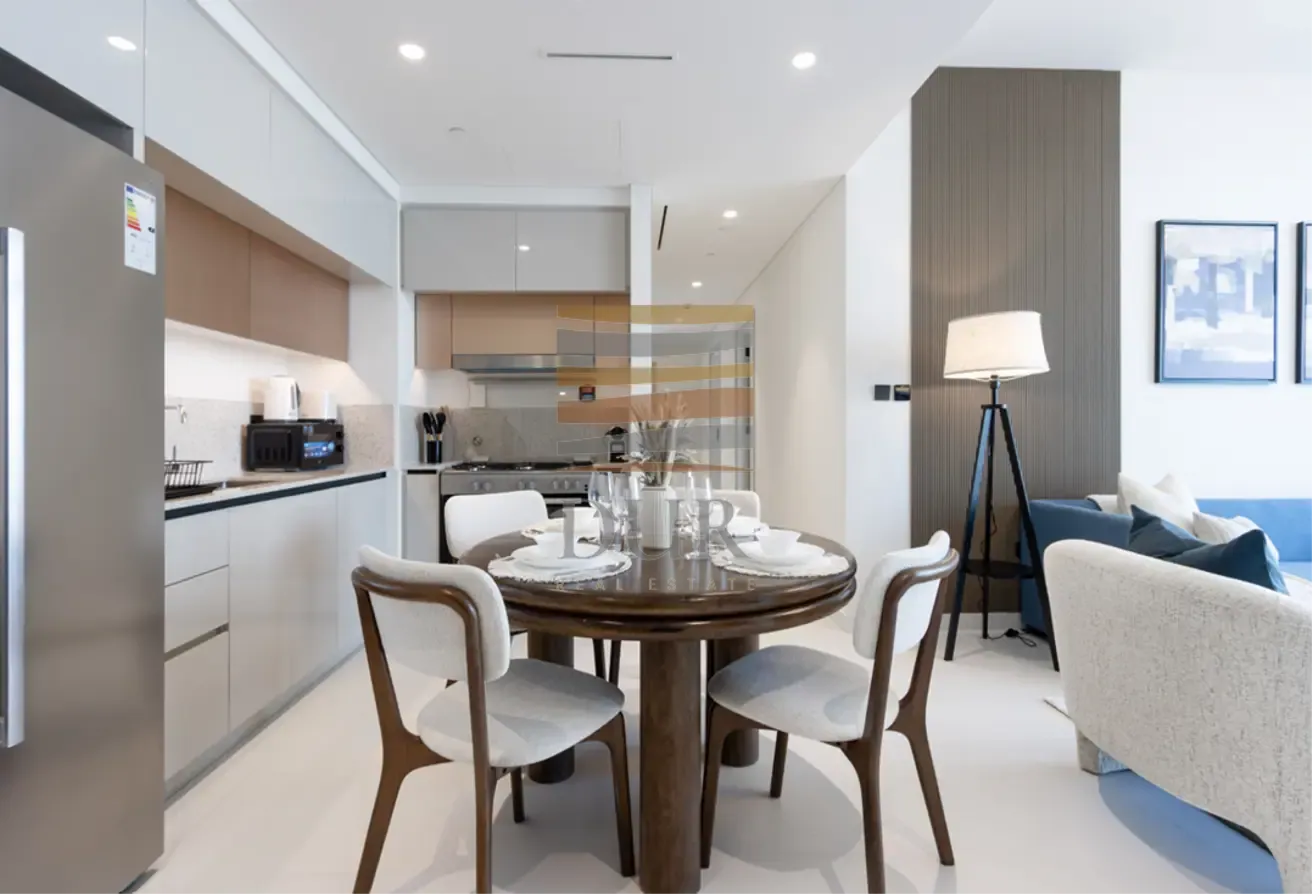 Penthouse Level | Blue Waters, Marina and Palm View.