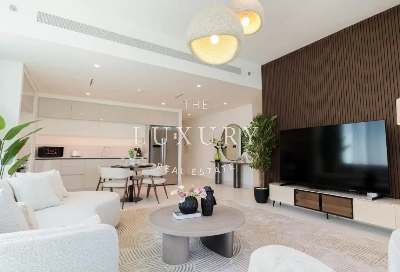 LUXURY LIVING | CORNER UNIT | EXCLUSIVE