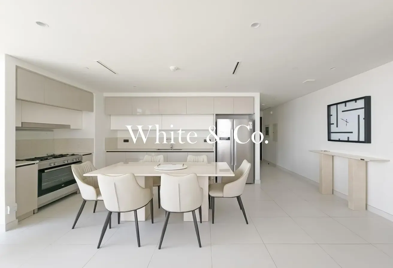 Full Pam Views | High Floor | Vacant Now