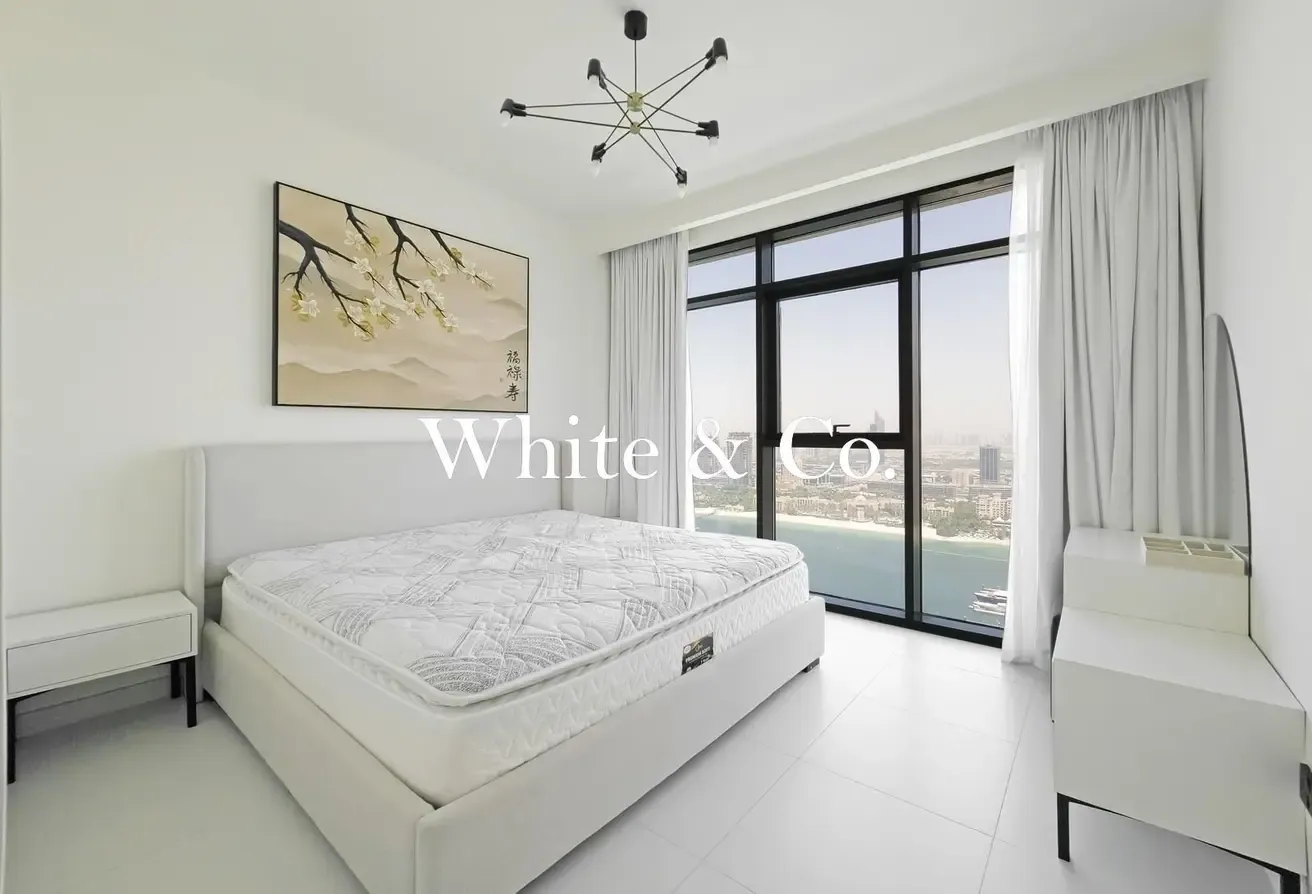 Full Pam Views | High Floor | Vacant Now