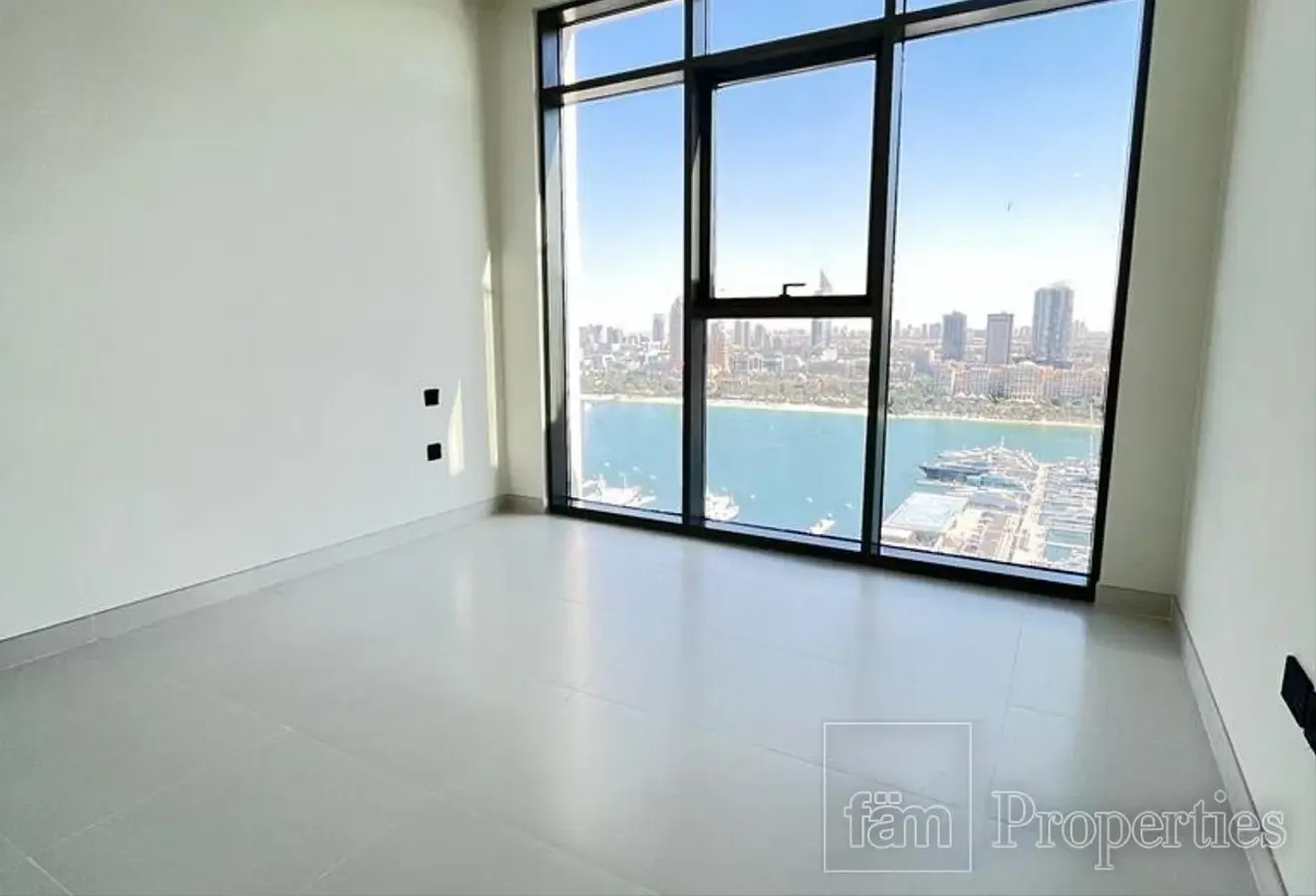 Full Sea and Marina view |3BR +M | Corner Unit