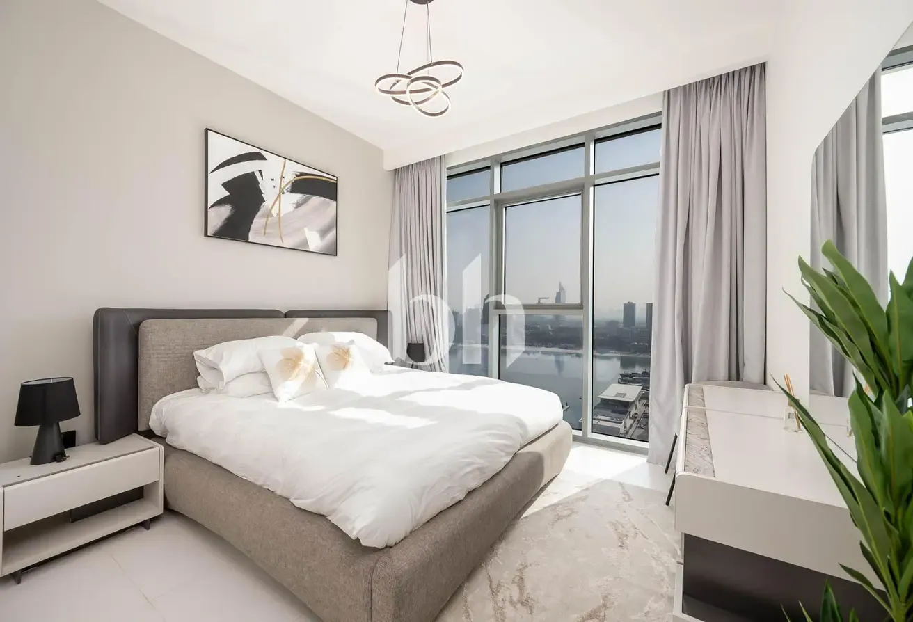 Corner Unit | Chiller Free | Full Marina Sea View