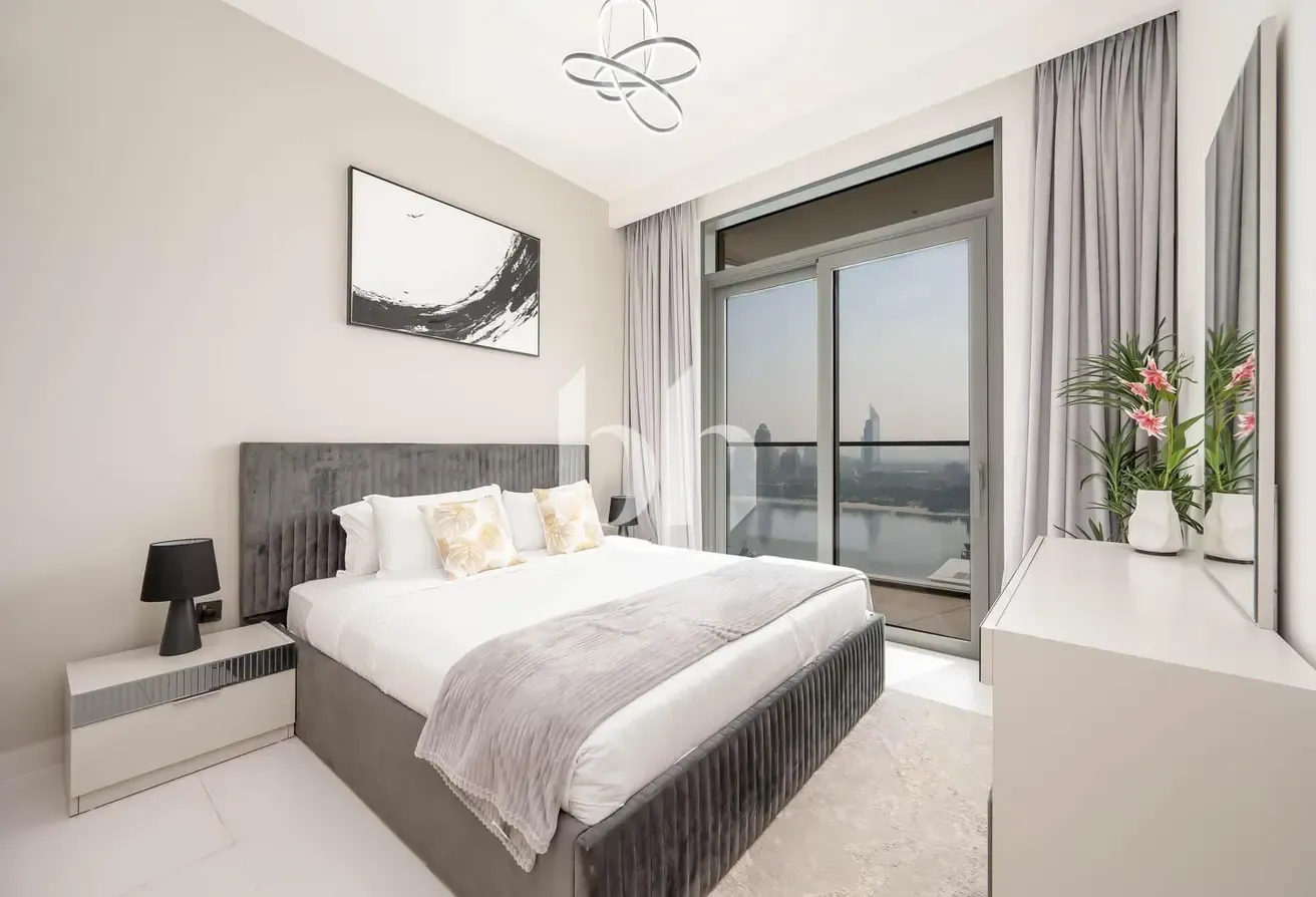 Corner Unit | Chiller Free | Full Marina Sea View