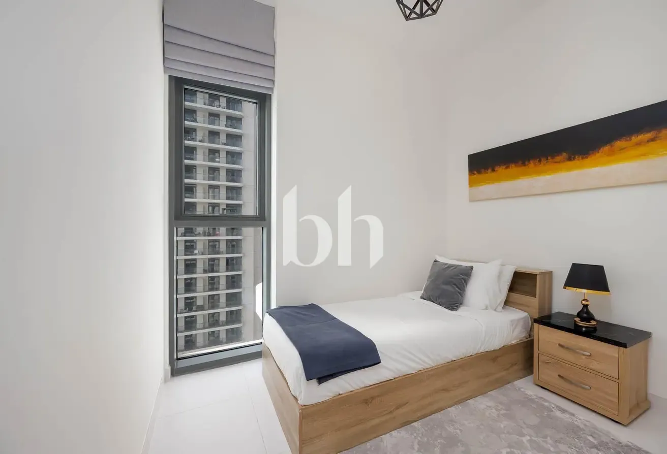 Corner Unit | Chiller Free | Full Marina Sea View