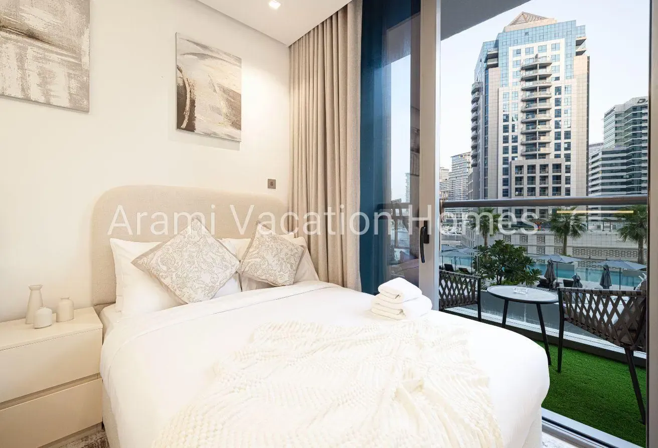 Exceptional Studio In Sterling Towers queen beds
