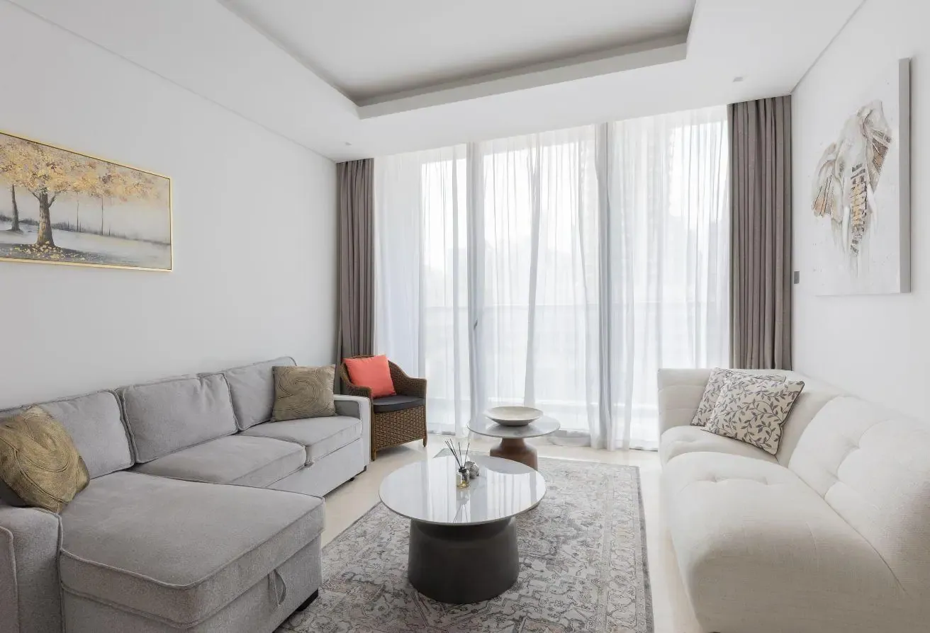 Sterling West House | Premium low-rise luxury