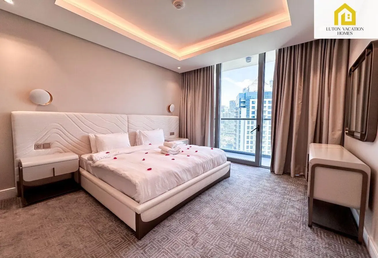 Chic 1-Bedroom in Sterling Tower, Downtown Stay