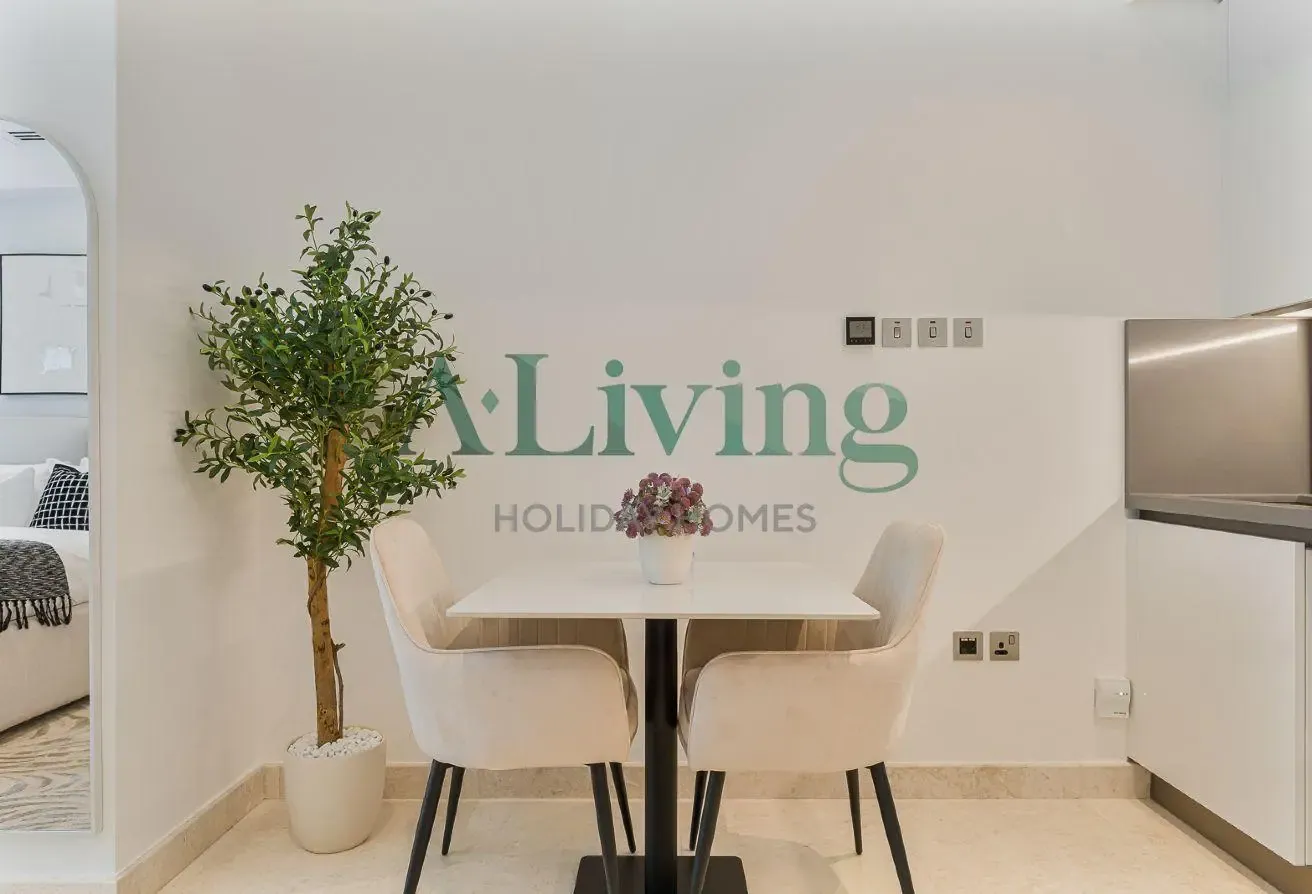 Business Bay | The Sterling East House | Studio