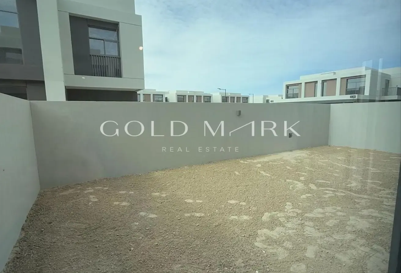 3+Maid | Semi-Detached | Landscaped | Ready 2 Move
