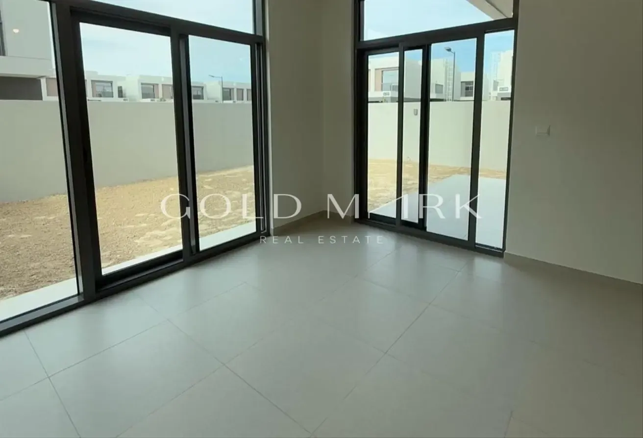 3+Maid | Semi-Detached | Landscaped | Ready 2 Move