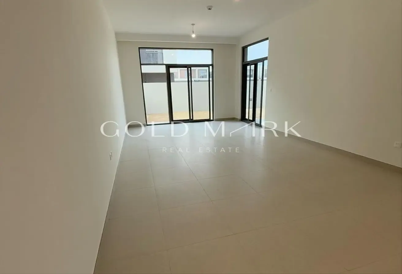 3+Maid | Semi-Detached | Landscaped | Ready 2 Move