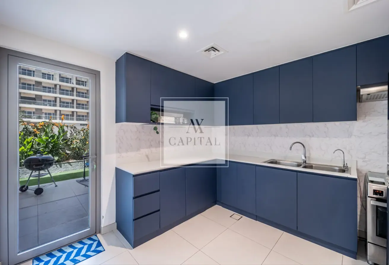Fully Furnished | Single Row | Vastu