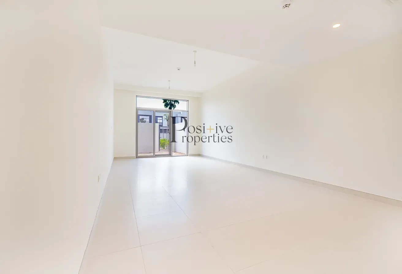 Single Row | Spacious Layout | Book Today