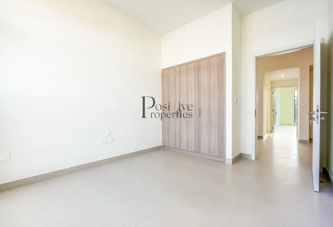 Single Row | Spacious Layout | Book Today