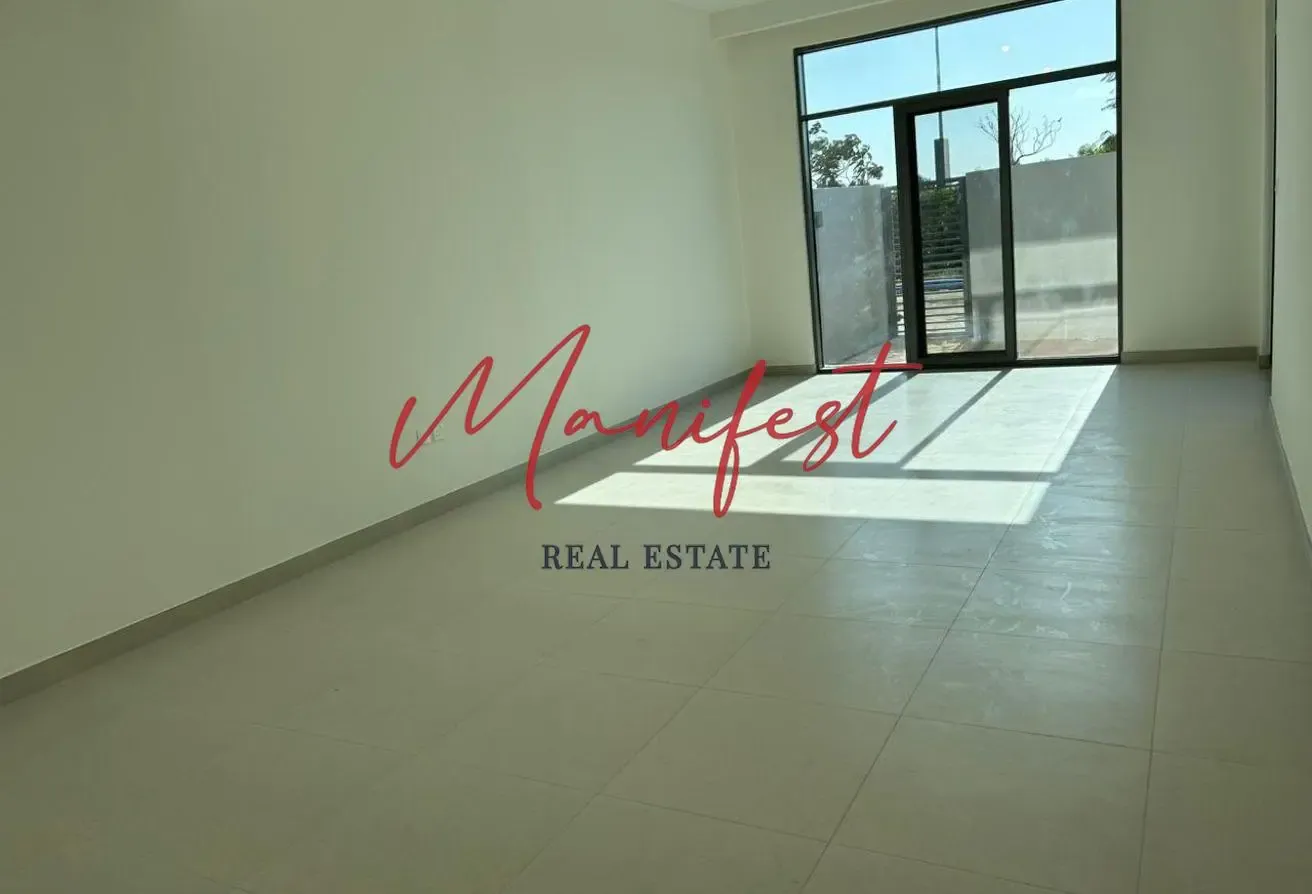 Premium Location | Single row | Spacious