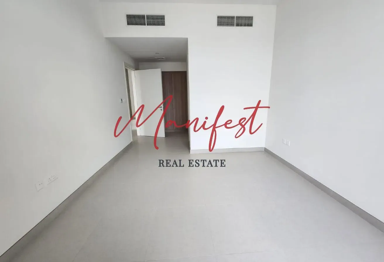 Ready to Move | Prime Location | Amenities Closeby