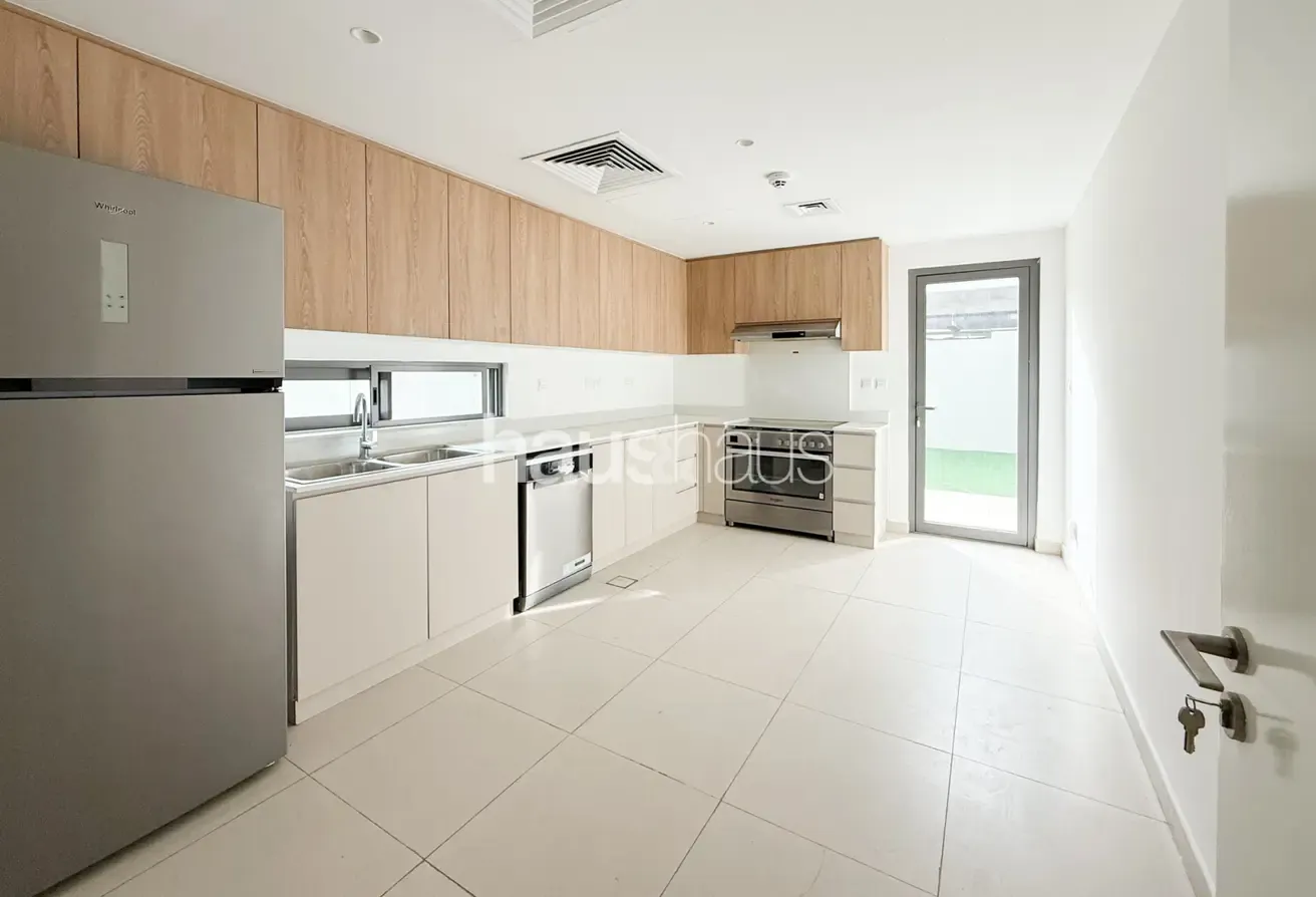 Largest PLOT| Corner Unit | Semi Detached | SEPT