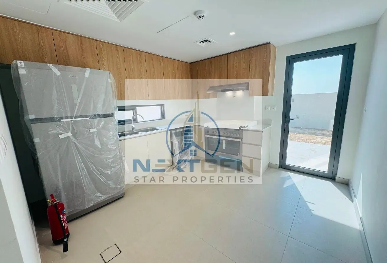 Multiple Units Available |3BR Villas for Rent in