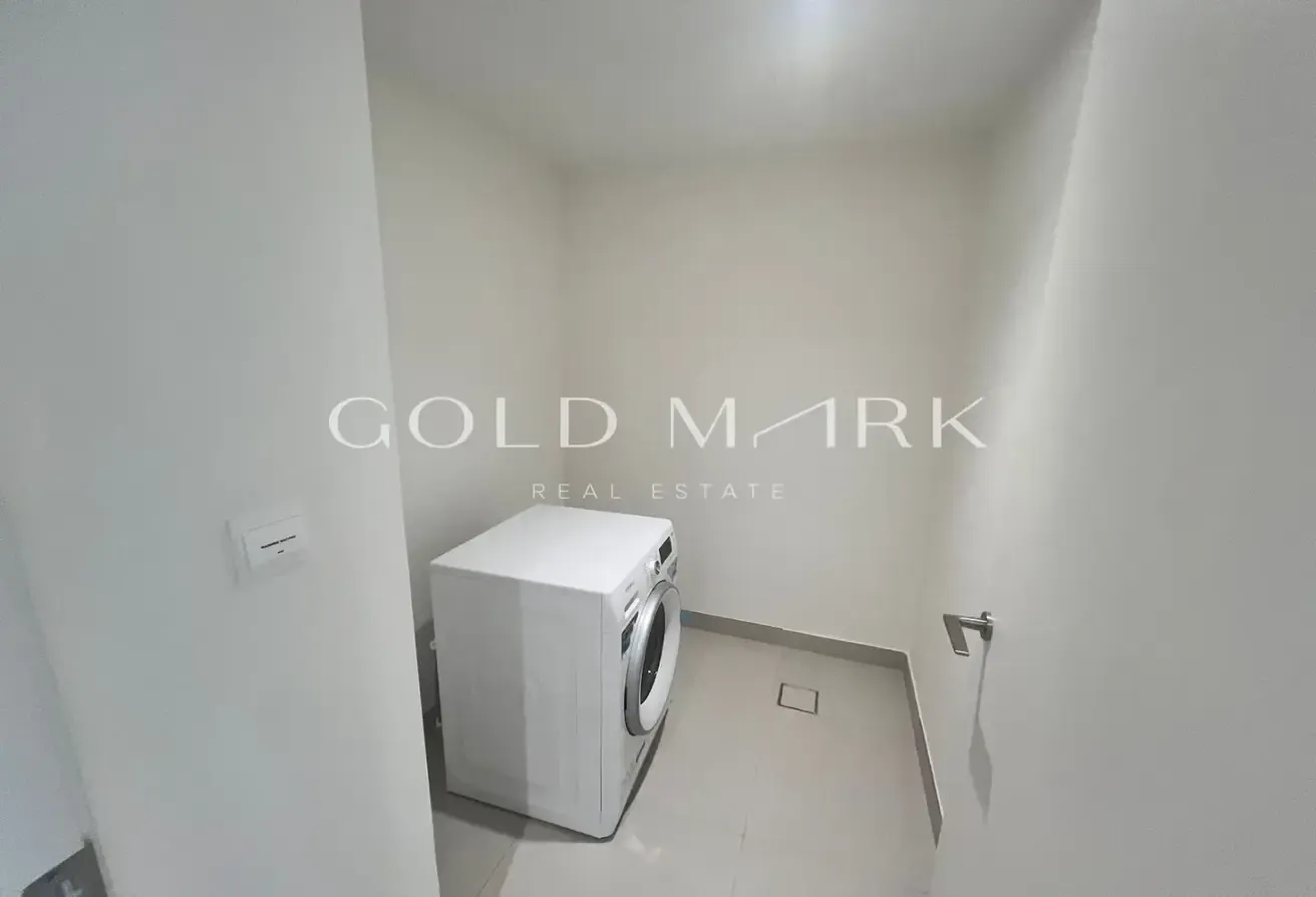 Upgraded   |   VASTU   |   Vacant