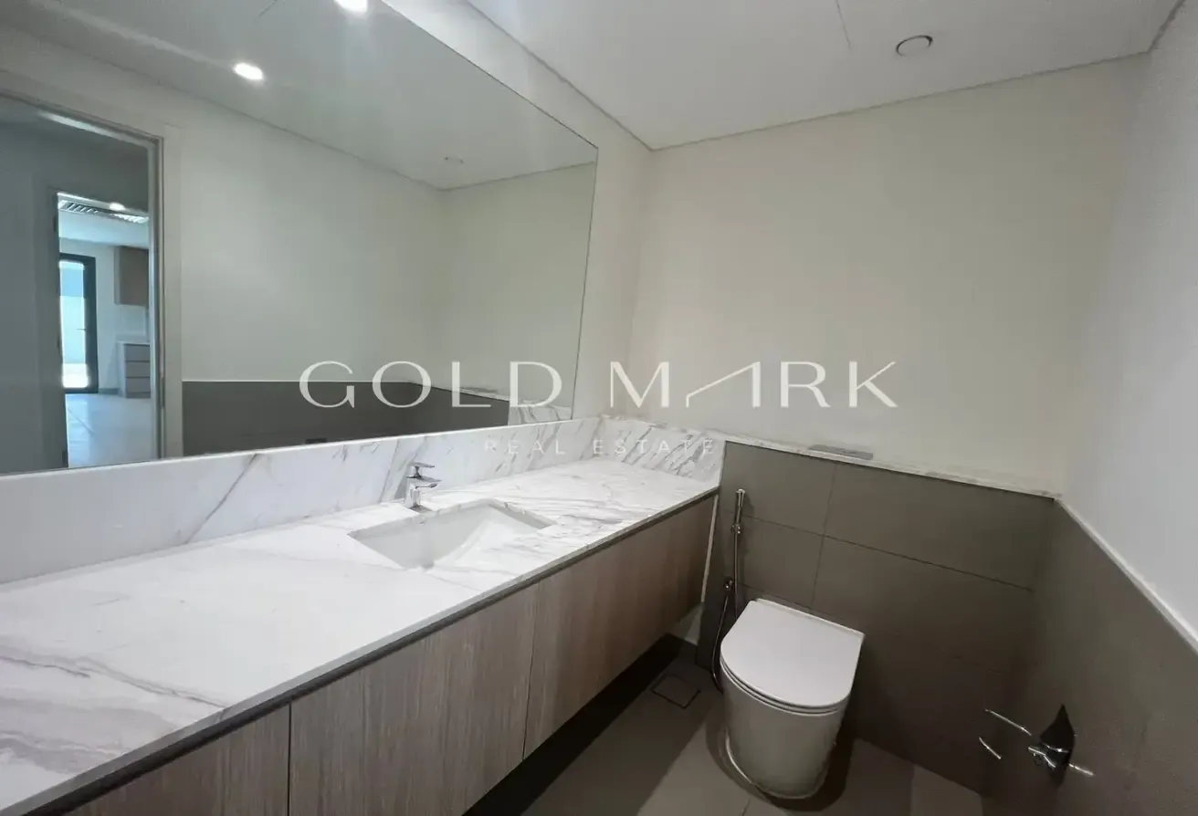 Upgraded   |   VASTU   |   Vacant