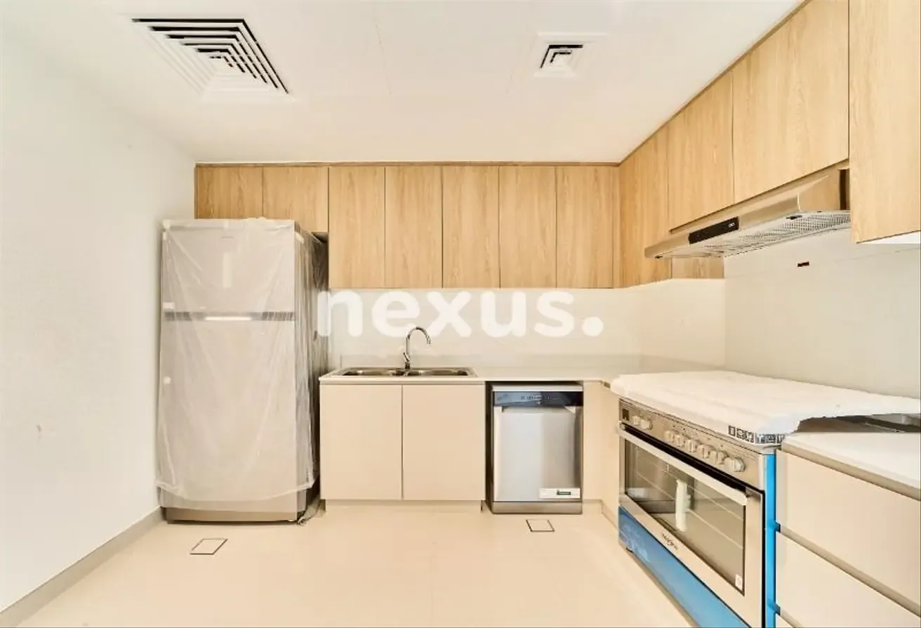 Landscaped | Single Row | Well Maintained | Ready