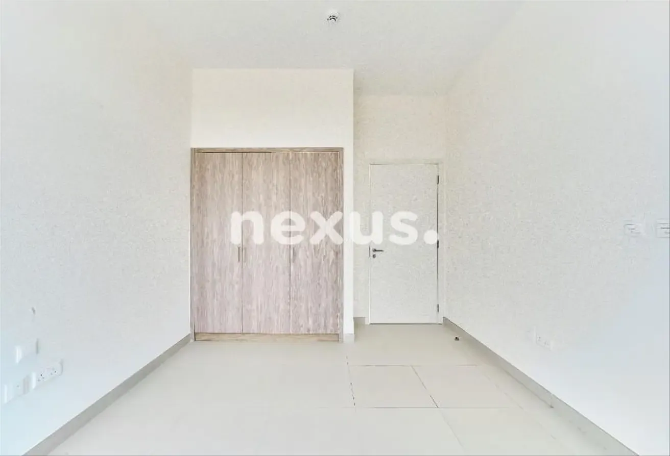 Landscaped | Single Row | Well Maintained | Ready