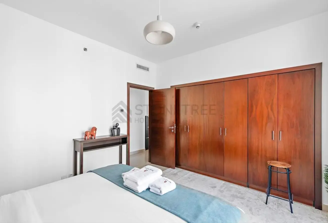 12 CHEQUES | Sea View | Near by the beach