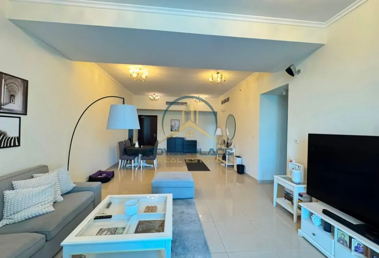 VACCANT READY TO MOVE | UPGRADED | UNFURNISHED