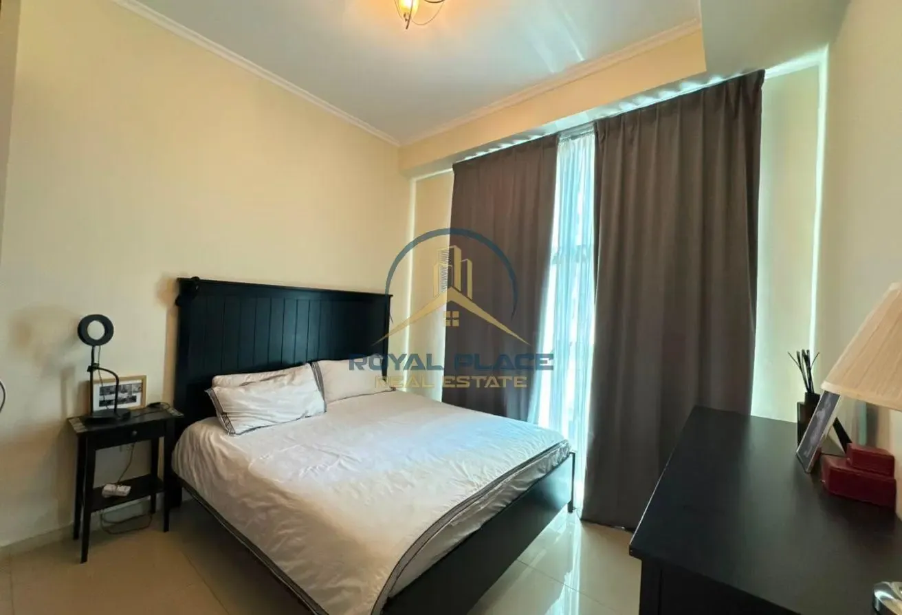 VACCANT READY TO MOVE | UPGRADED | UNFURNISHED