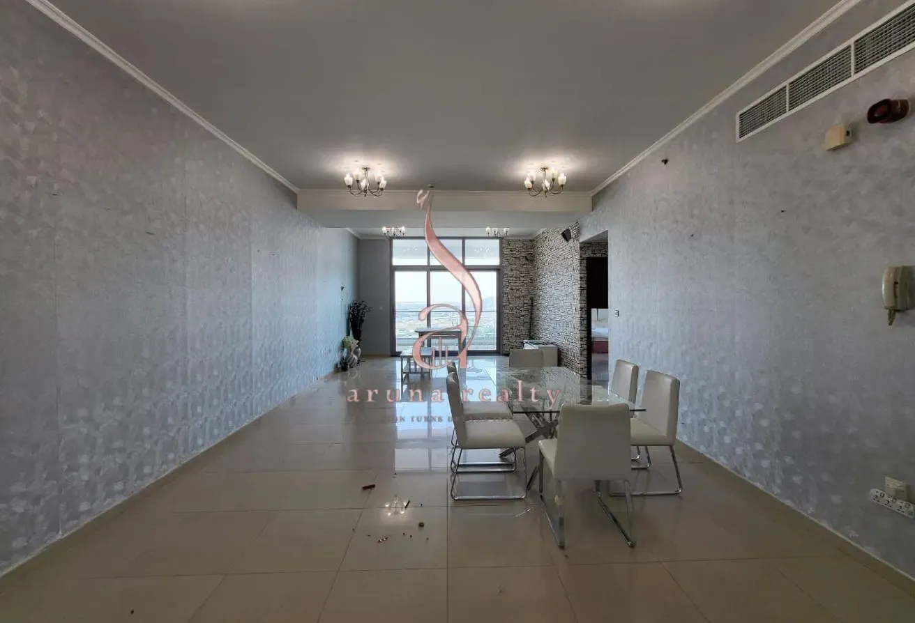 Fully Furnished | Full Sea View | 2 car parkings