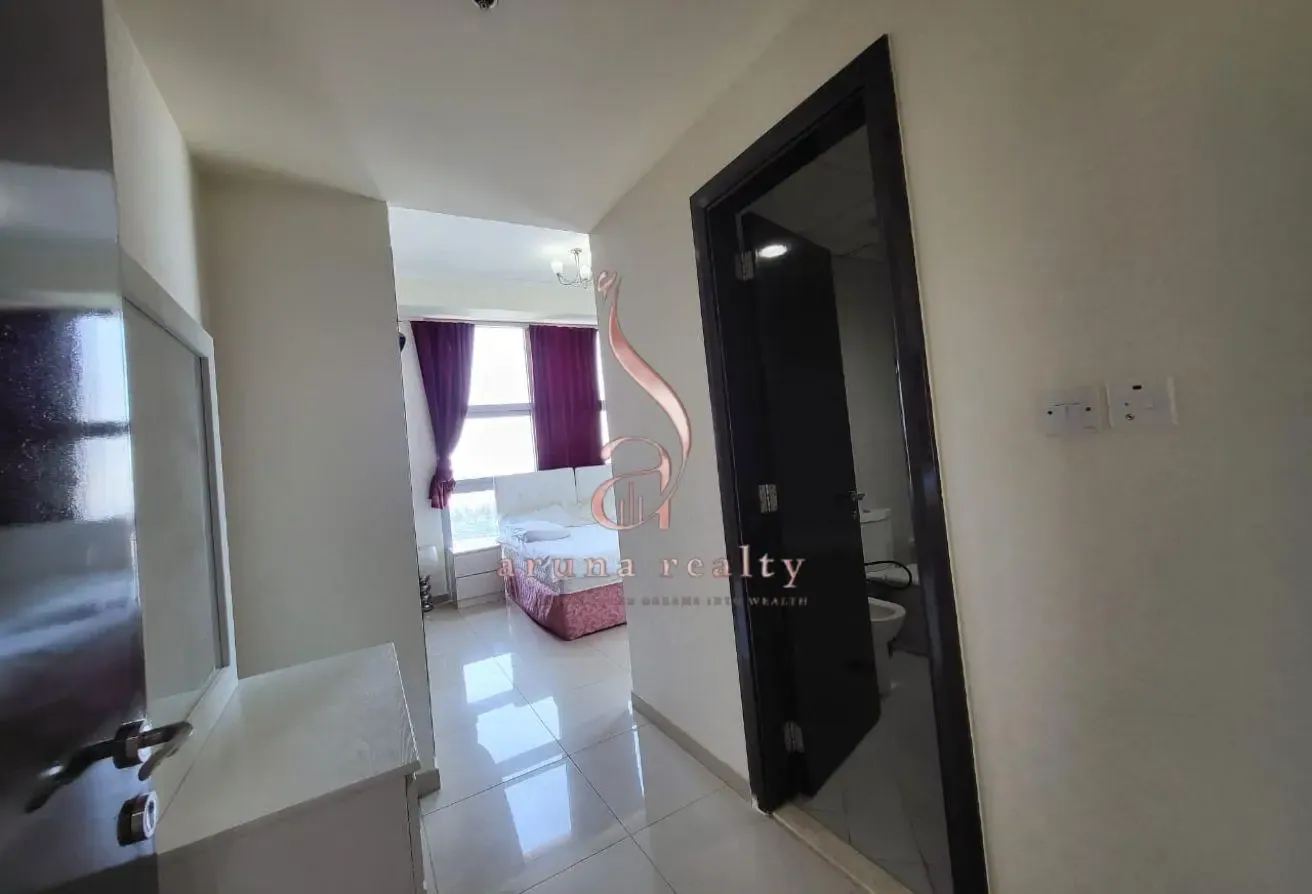 Fully Furnished | Full Sea View | 2 car parkings
