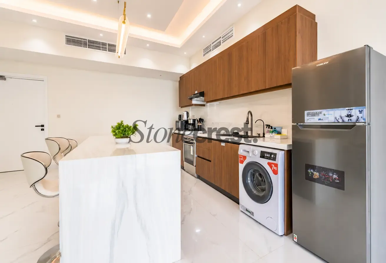 12 Cheques | Upgraded | Furnished | Vacant