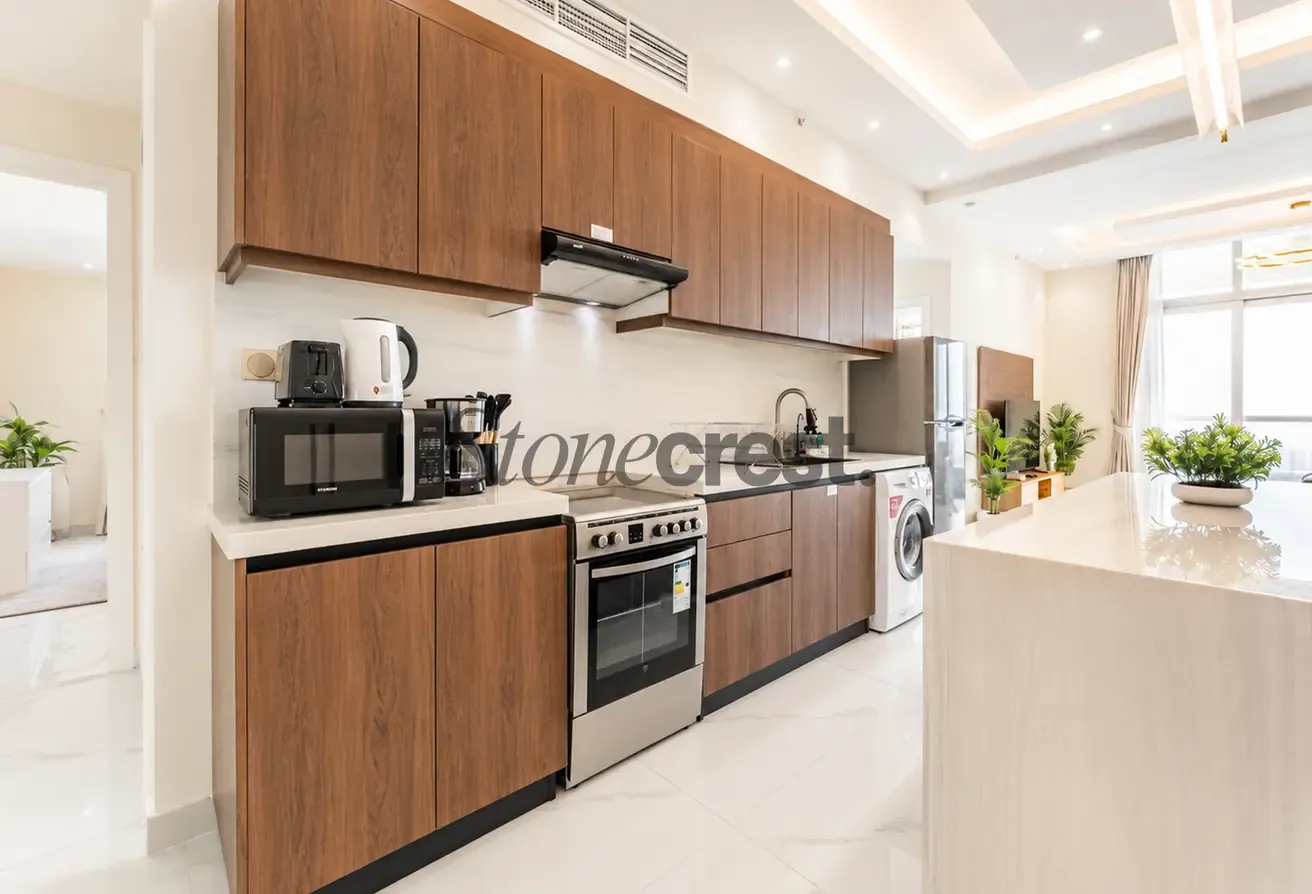 12 Cheques | Upgraded | Furnished | Vacant
