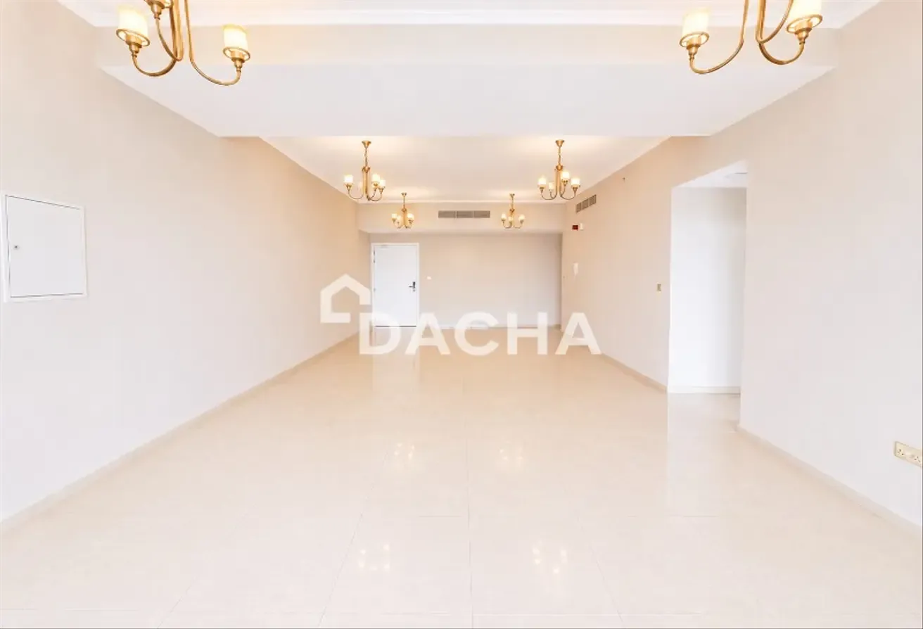 Sea View | Marina View | Fully Upgraded | Vacant