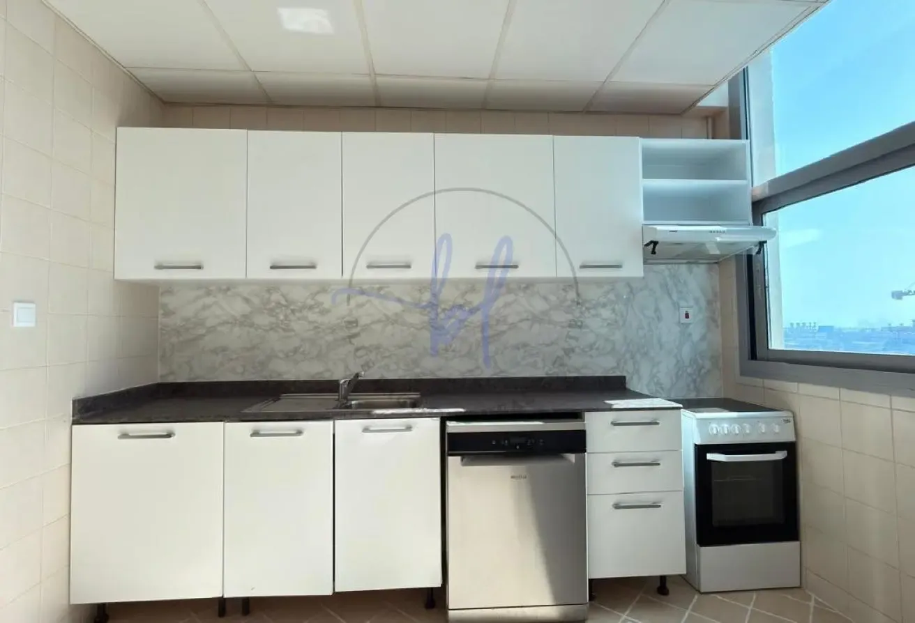 Spacious Living Room| Ready to Move In | Call Noww