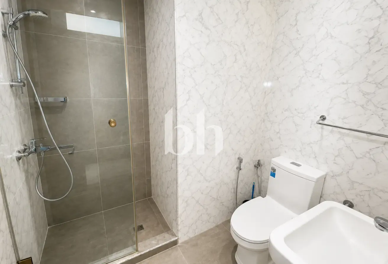 Huge 2BR | Furnished or Unfurnished | Upgraded