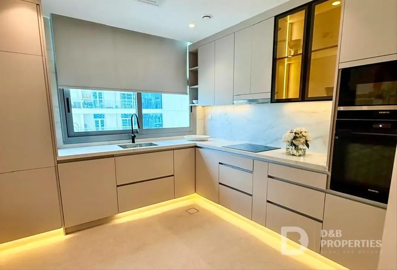 Luxury 2BR | Stunning Marina View Home