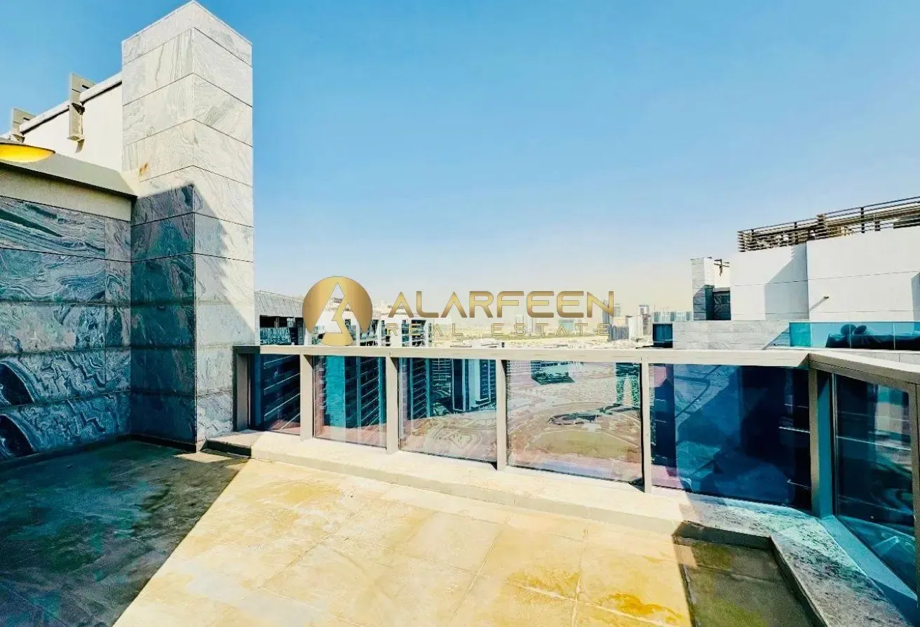 Chiller Free| 3 BR + Maid| Penthouse| Huge Terrace