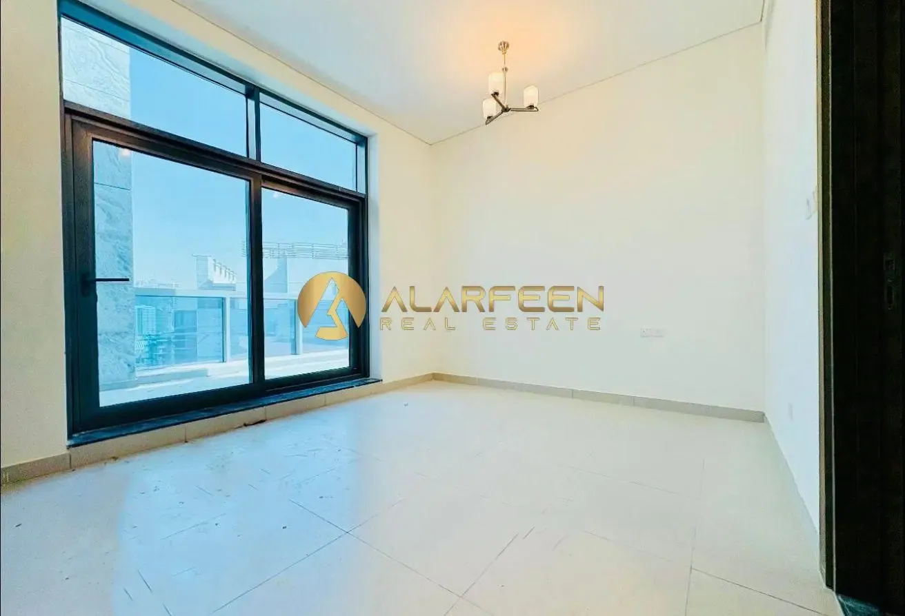 Chiller Free| 3 BR + Maid| Penthouse| Huge Terrace