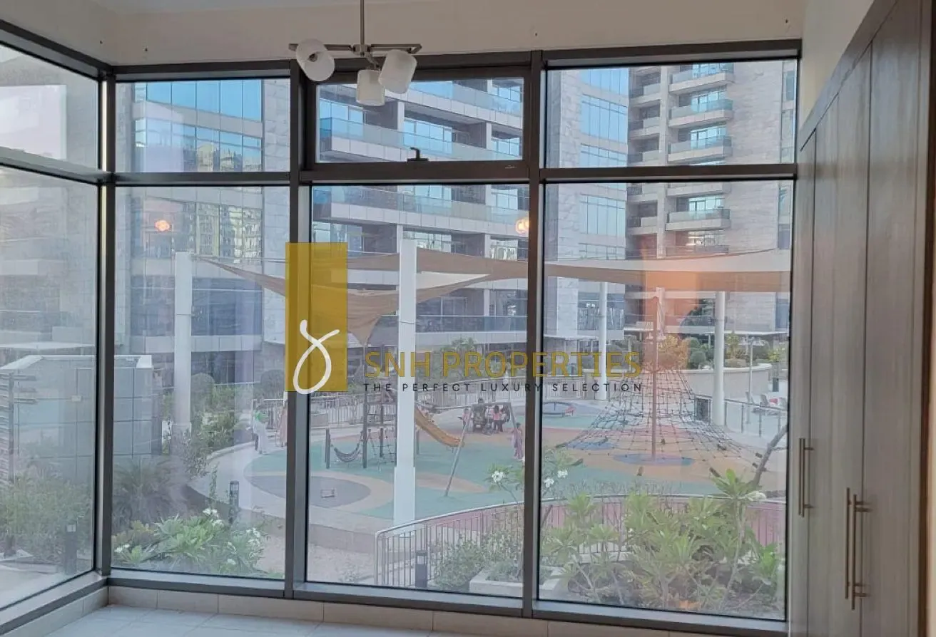 2 BR | PRIME LOCATION | READY TO MOVE