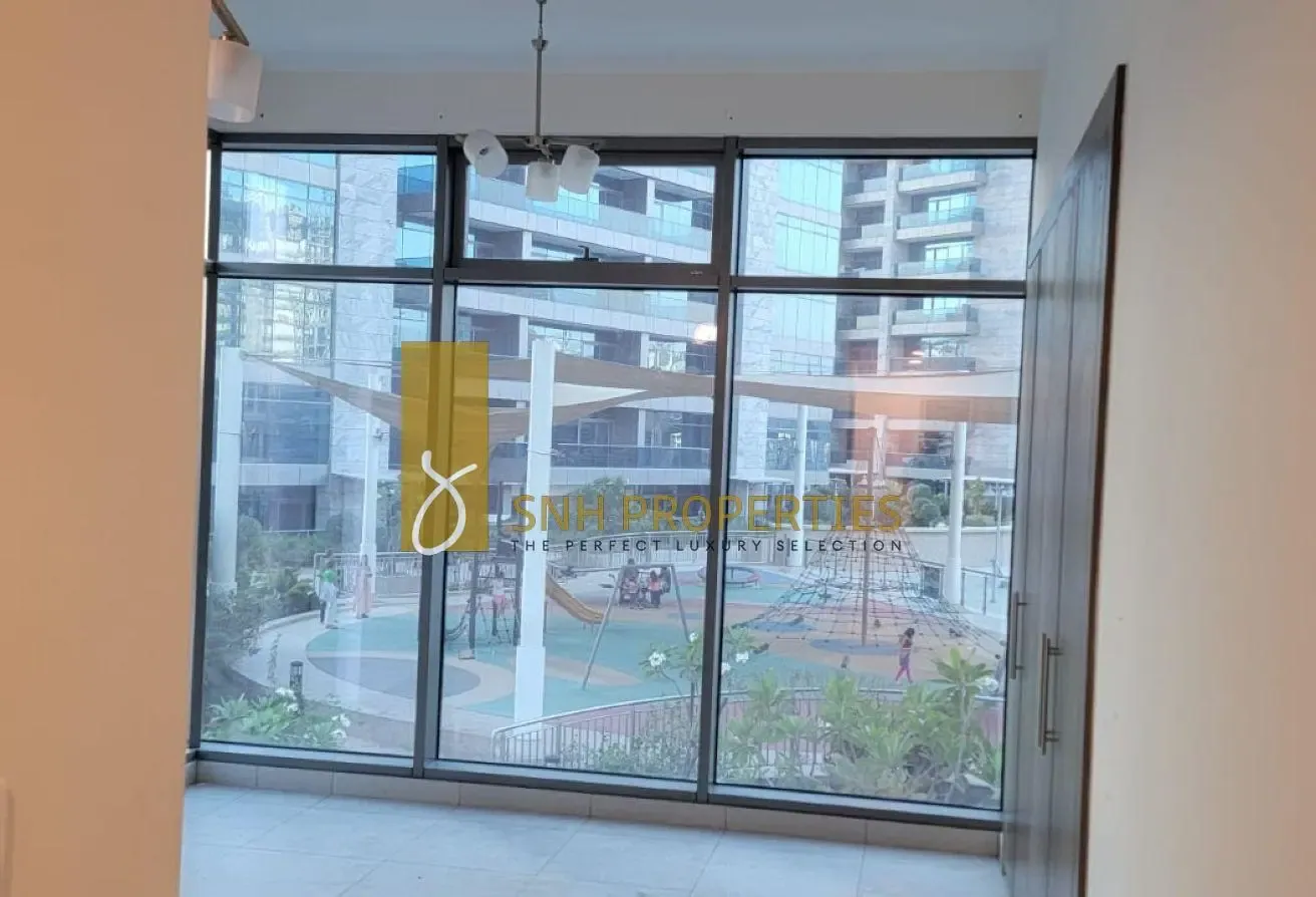2 BR | PRIME LOCATION | READY TO MOVE