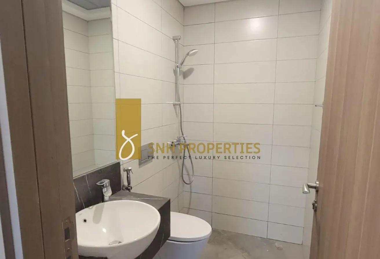 2 BR | PRIME LOCATION | READY TO MOVE