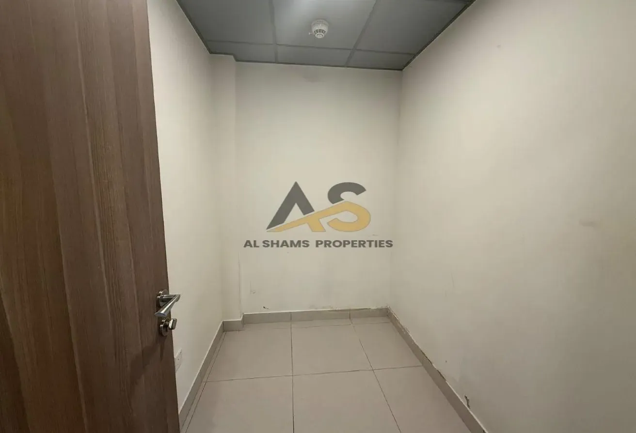 ONE CALL | ONE AGENT | MULTIPLE OPTIONS IN ARJAN