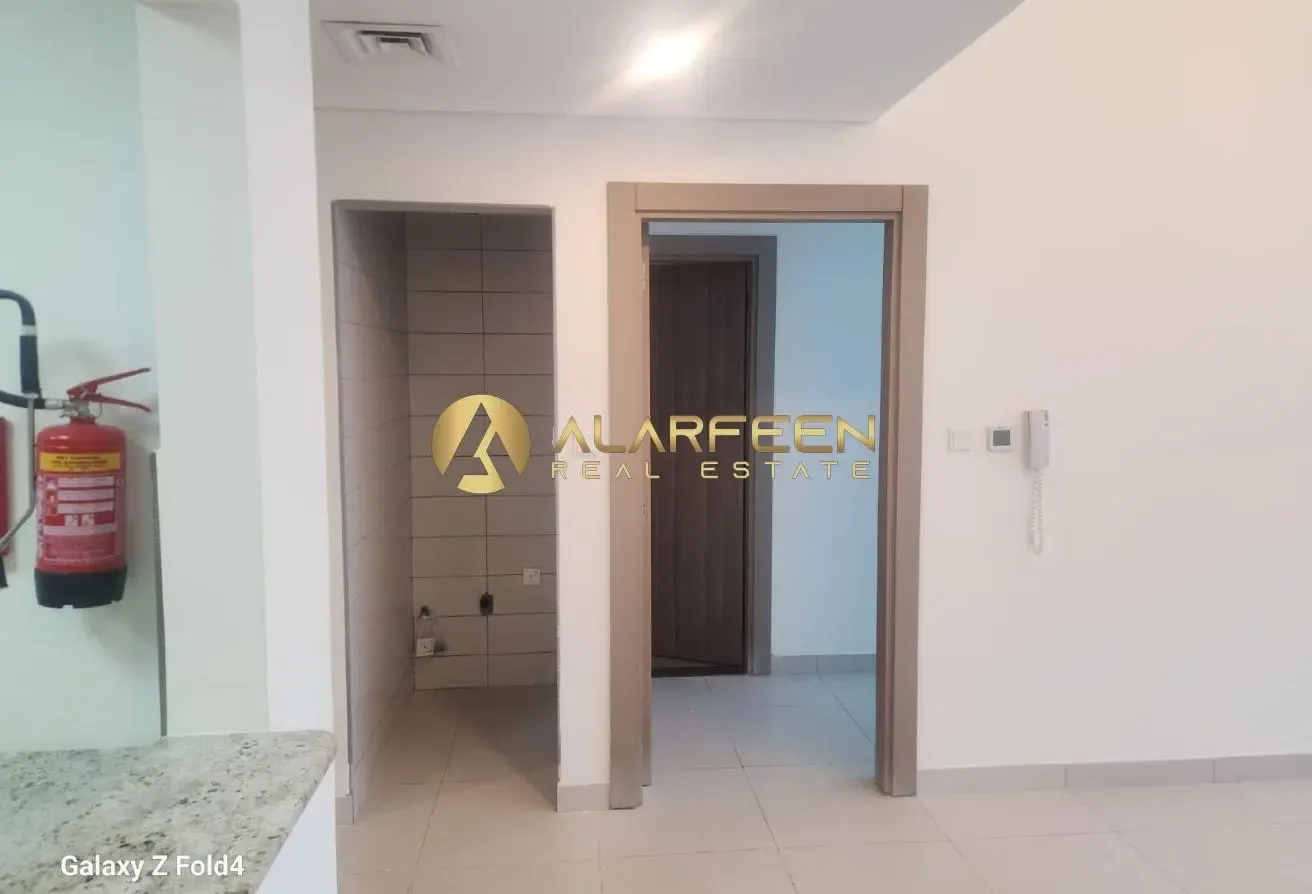 Elegant 1 BR | Modern Living | Top Community